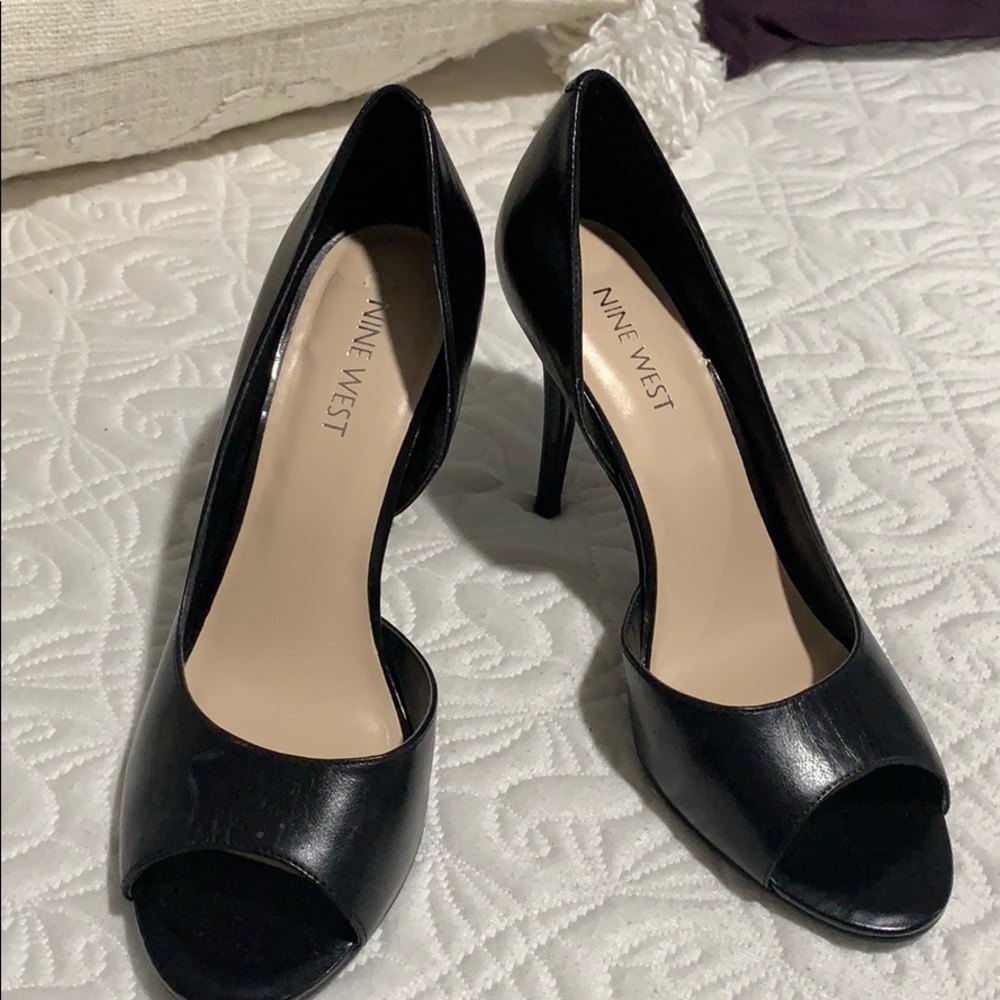 Nine West 3.5 inch black heels